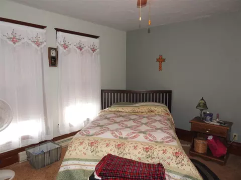 533 E 2nd St, Sumner, IA 50674 photo 9