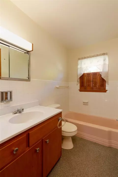1200 Maynard Ave, Waterloo, IA 50701 photo 11