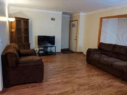 404 Ivanhoe Rd, Waterloo, IA 50701 photo 3