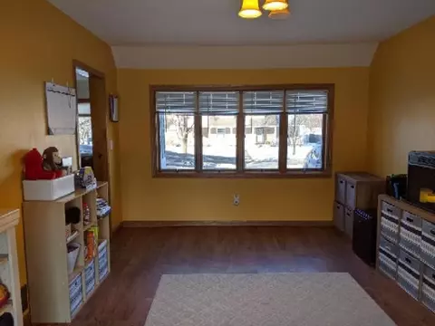 404 Ivanhoe Rd, Waterloo, IA 50701 photo 15