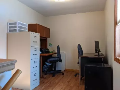 404 Ivanhoe Rd, Waterloo, IA 50701 photo 17