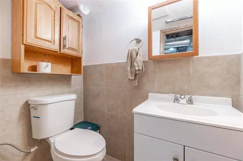 1176 E Mitchell Ave, Waterloo, IA 50702 photo 16