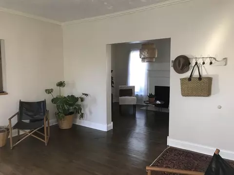 124 E 9th St, Cedar Falls, IA 50613 photo 3