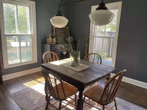 124 E 9th St, Cedar Falls, IA 50613 photo 7