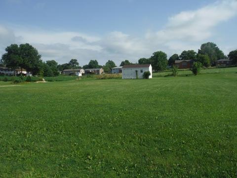 209 Brookside, Parkersburg, IA 50665