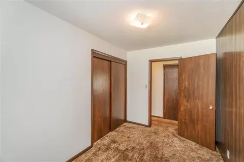 241 Zelmar Dr, Waterloo, IA 50701 photo 22