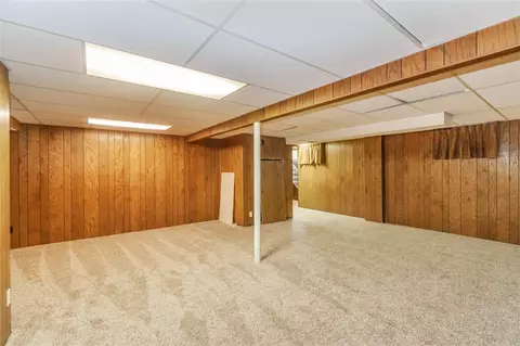 241 Zelmar Dr, Waterloo, IA 50701 photo 23