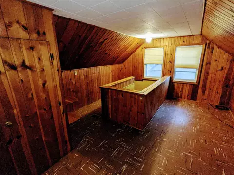 919 E Mitchell Ave, Waterloo, IA 50702 photo 9