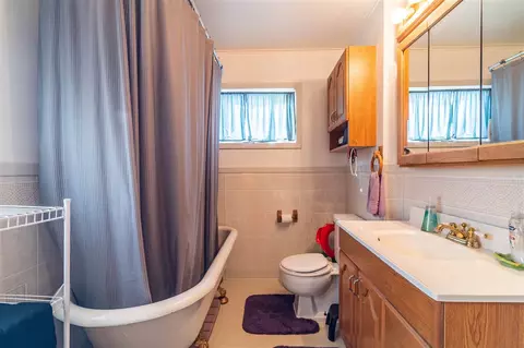 928 Bertch Ave, Waterloo, IA 50701 photo 12