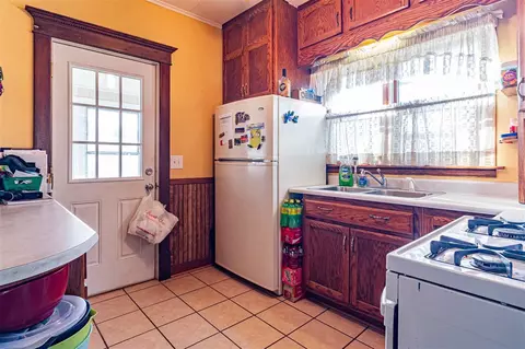 928 Bertch Ave, Waterloo, IA 50701 photo 7