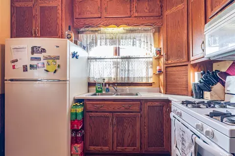 928 Bertch Ave, Waterloo, IA 50701 photo 8