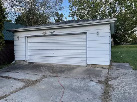 459 S Hackett Rd, Waterloo, IA 50701 photo 12