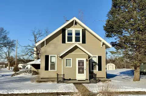 701 5th St, Gladbrook, IA 50635 photo 1