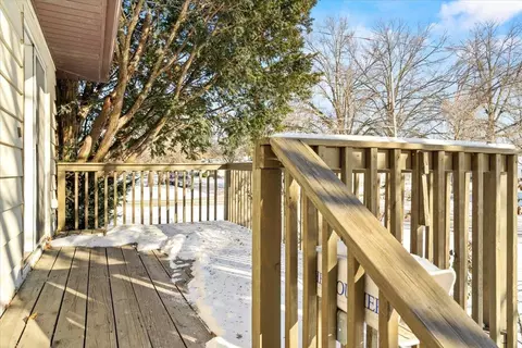 708 Dundee Ave, Waterloo, IA 50701 photo 3