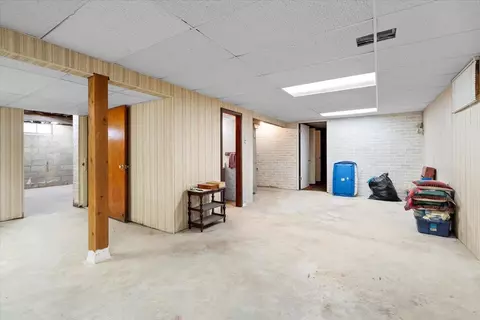708 Dundee Ave, Waterloo, IA 50701 photo 25