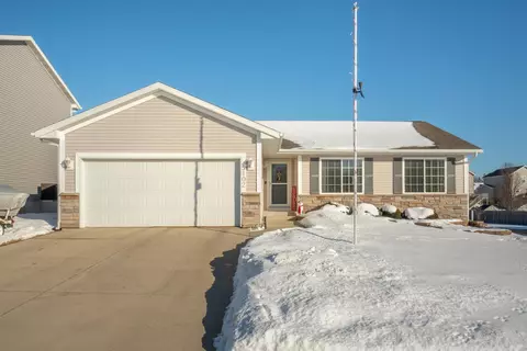 5102 Millenium Dr, Cedar Falls, IA 50613 photo 1