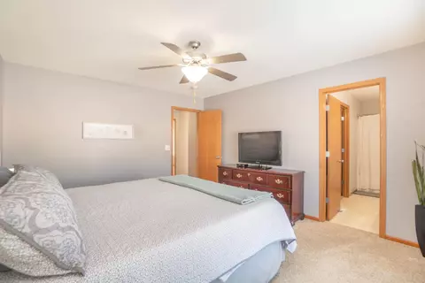 5102 Millenium Dr, Cedar Falls, IA 50613 photo 14