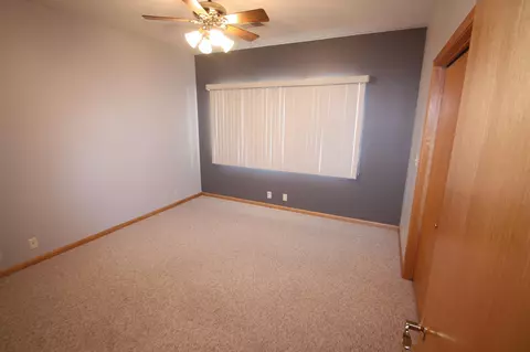 4405 Reflection Ln, Waterloo, IA 50701 photo 11