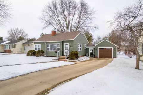 808 W 3rd St, Sumner, IA 50674 photo 29