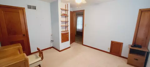 1148 Byron, Waterloo, IA 50702 photo 9