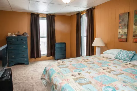 514 E Washington St, Shell Rock, IA 50670 photo 24