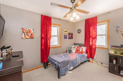147 S Hackett Rd, Waterloo, IA 50701 photo 16