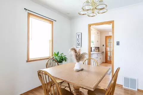726 Wallgate Ave, Waterloo, IA 50701 photo 6