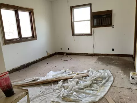 417 E Prospect Ave, New Hampton, IA 50659 photo 2