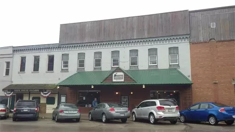 367 Main St, Lansing, IA 52151