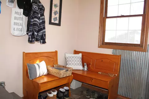 310 E 4th St, Readlyn, IA 50668 photo 10