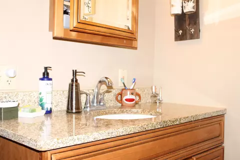 310 E 4th St, Readlyn, IA 50668 photo 15