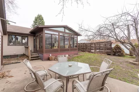 1900 Cornwall Ave, Waterloo, IA 50702 photo 24