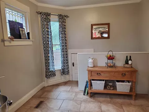 604 E 3rd Ave E Ave, Cresco, IA 52136 photo 6