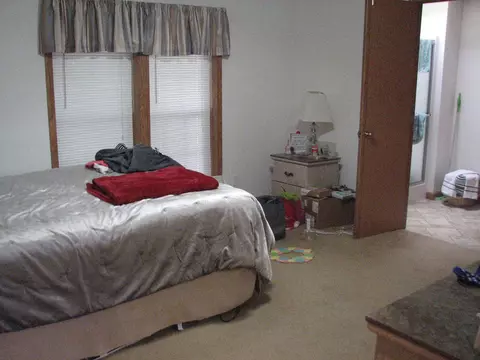 401 E 2nd St, Vinton, IA 52349 photo 12