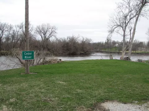 401 E 2nd St, Vinton, IA 52349 photo 14