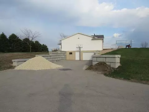 27819 Macomber Rd, Cascade, IA 52033 photo 24