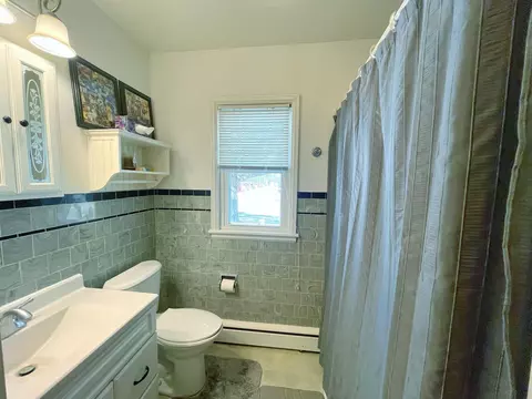 415 Riverview Dr, Decorah, IA 52101 photo 12