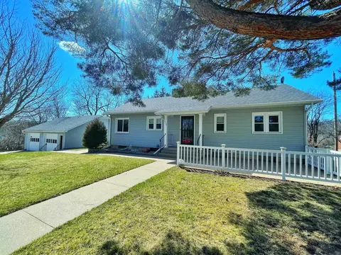 415 Riverview Dr, Decorah, IA 52101 photo 30