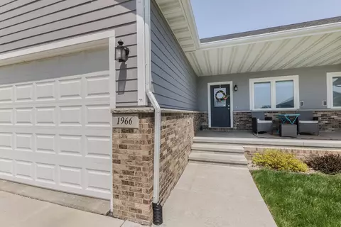 1966 Red Tail Dr, Waterloo, IA 50701 photo 4