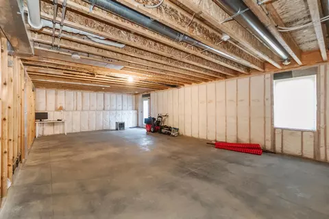 1966 Red Tail Dr, Waterloo, IA 50701 photo 26