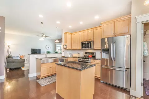 1966 Red Tail Dr, Waterloo, IA 50701 photo 11