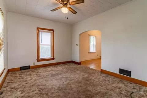 834 Williston, Waterloo, IA 50702 photo 4