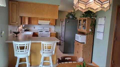 44 Eagle Rd, Waterloo, IA 50701 photo 2