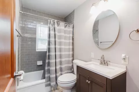 1106 E Mitchell Ave, Waterloo, IA 50702 photo 8