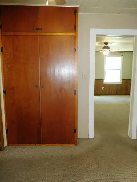 125 E 3rd St, Cresco, IA 52136 photo 18