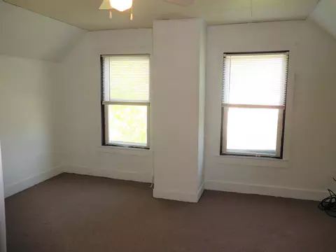125 E 3rd St, Cresco, IA 52136 photo 23