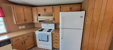 704 Mill Ave, Elgin, IA 52141 photo 7