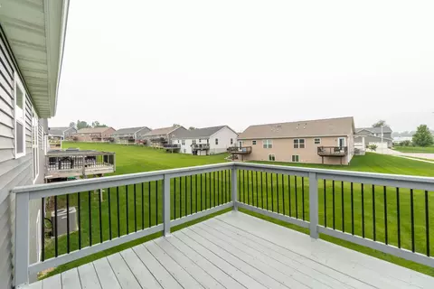 710 Grindstone Cir, Waterloo, IA 50702 photo 24