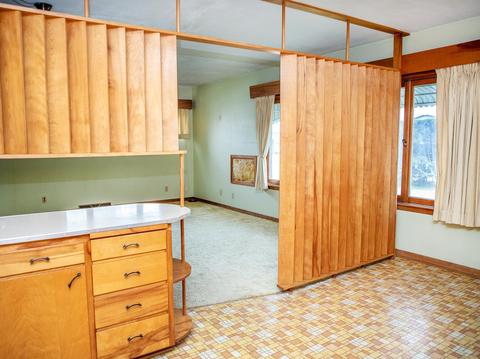 613 3rd St, Plainfield, IA 50666 photo 7