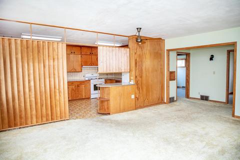 613 3rd St, Plainfield, IA 50666 photo 9